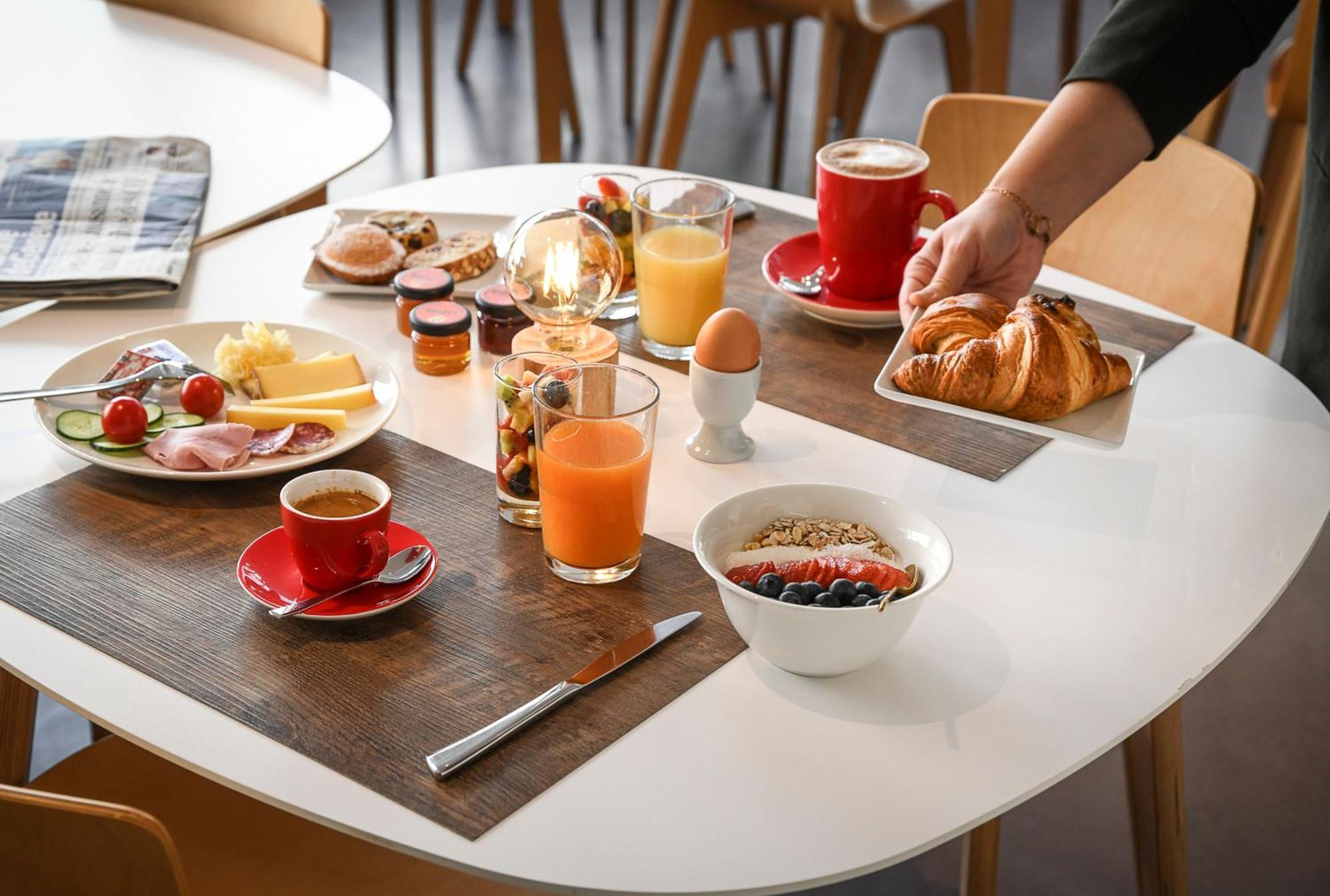 Home Swiss Hotel Женева Екстер'єр фото